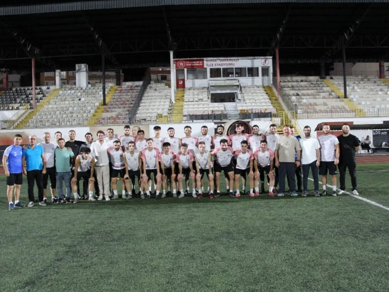 Orhangazi Gençlerbirliğispor geçmişin izlerini silip tarih yazmak